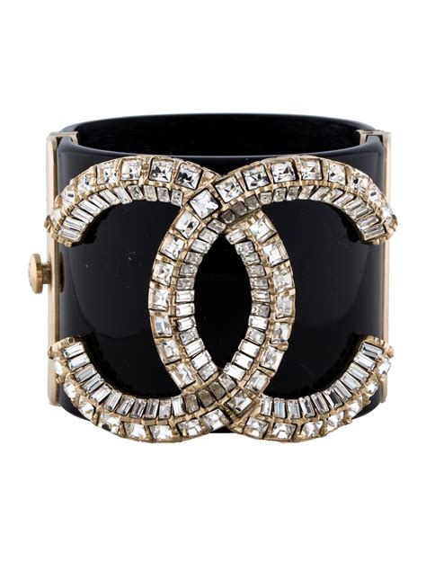 chanel cuff jewelry.